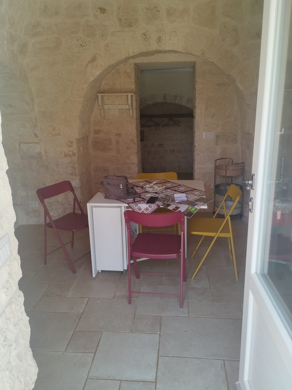 Italien - Alberobello - Eingang in den Trullo