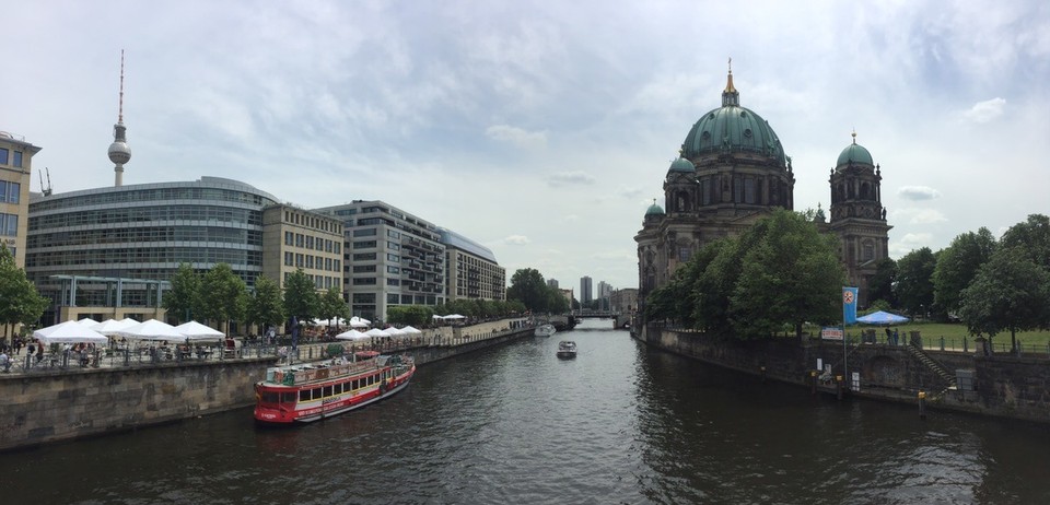 Germany - Berlin - I left Museuminsel and crossed back over the Spree to look for lunch.