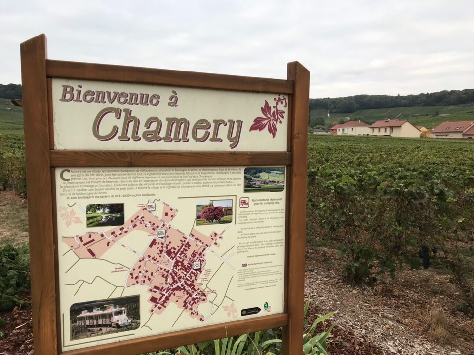 Frankreich - Chamery - 