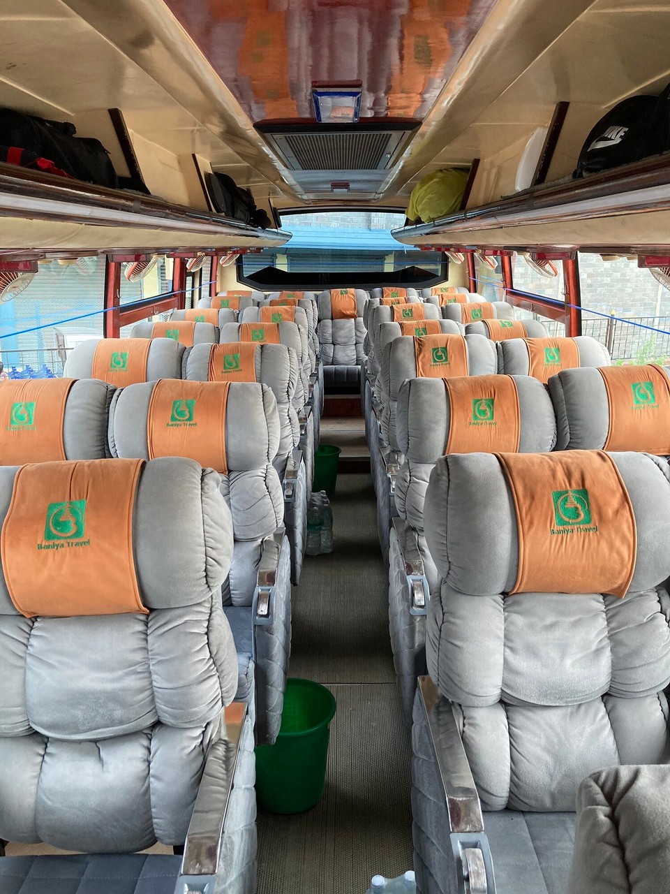 Nepal - Kathmandu - Schön gepolstert geht es zurück nach Kathmandu