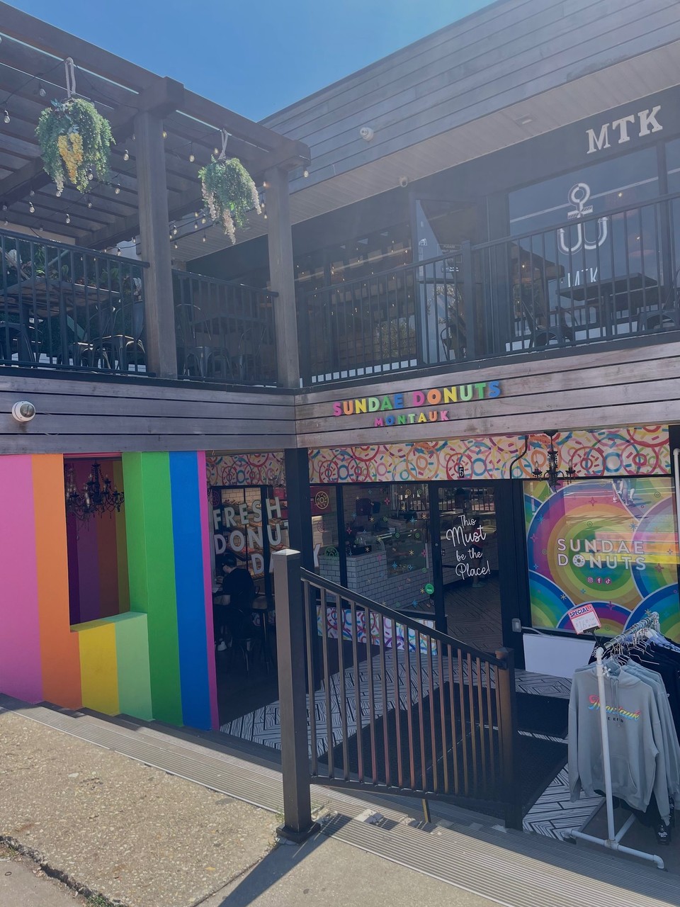 United States - The Hamptons - donatssss