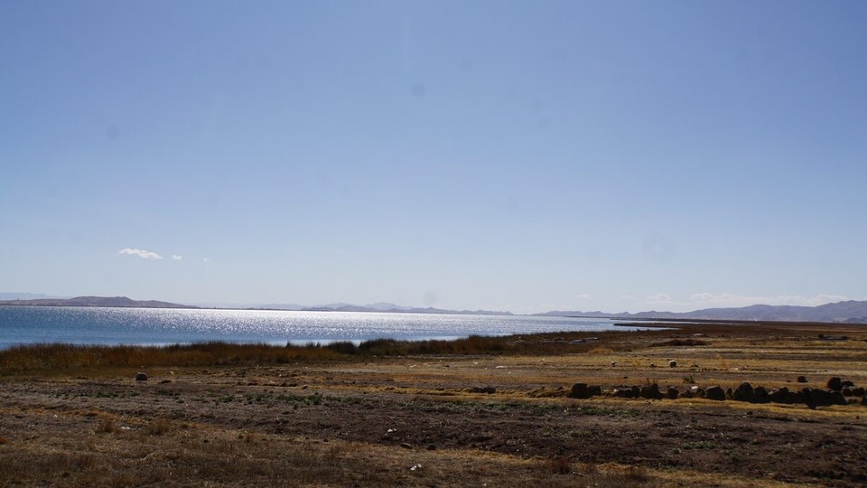 Peru -  - Erster Blick auf den Titicaca See