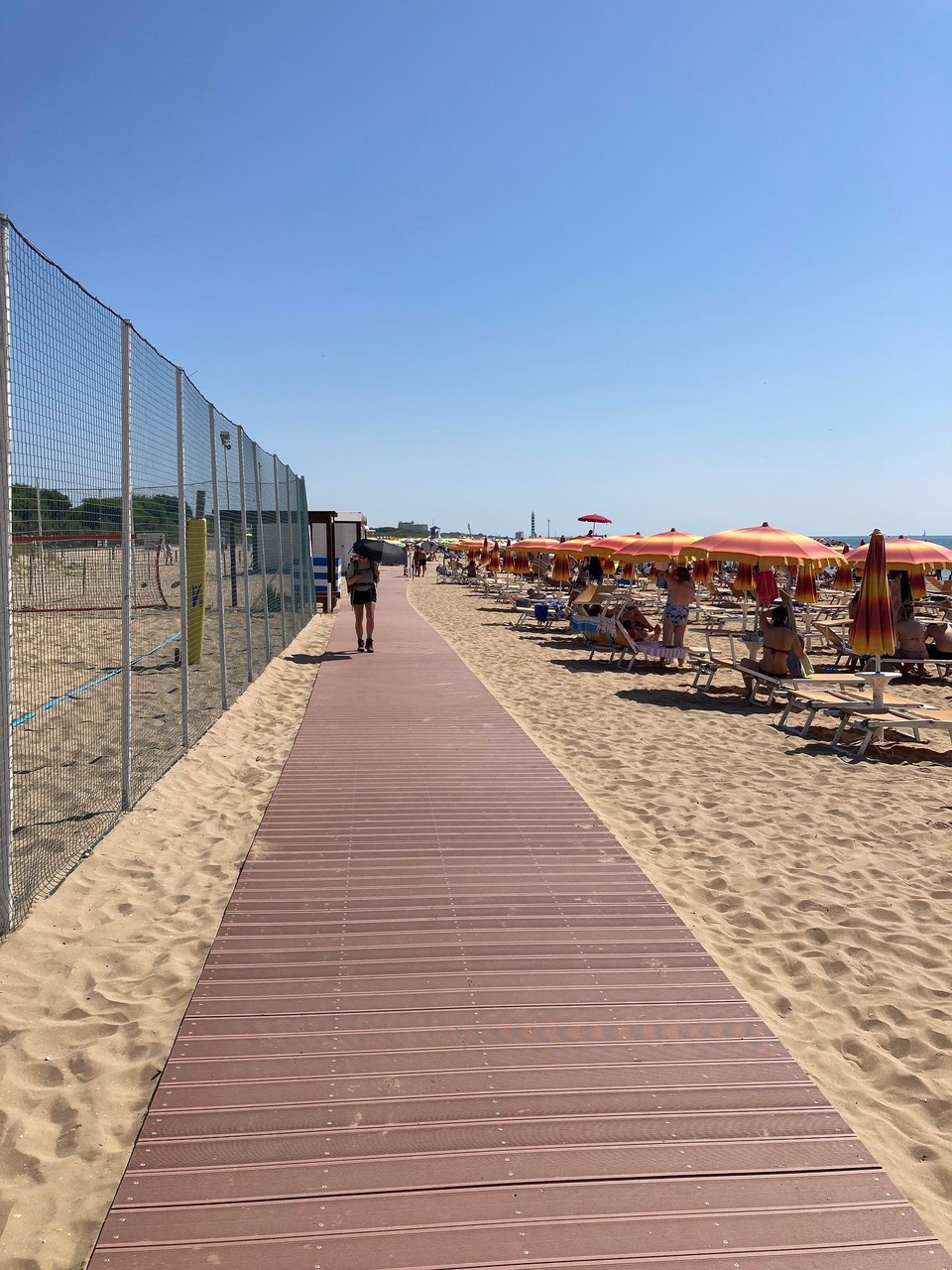 Italien - Cavallino-Treporti - Weg mit Holzplanken