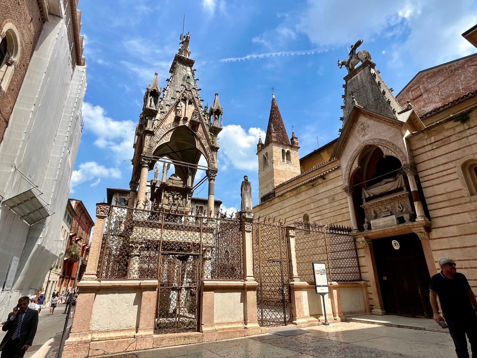 Italien - Verona - Arca di Cansignori