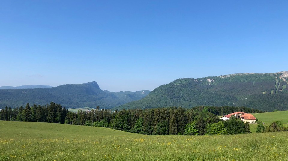 Schweiz - Ste-Croix - Für einmal schauen wir zurück auf die Gipfelziele der letzten Tage. 