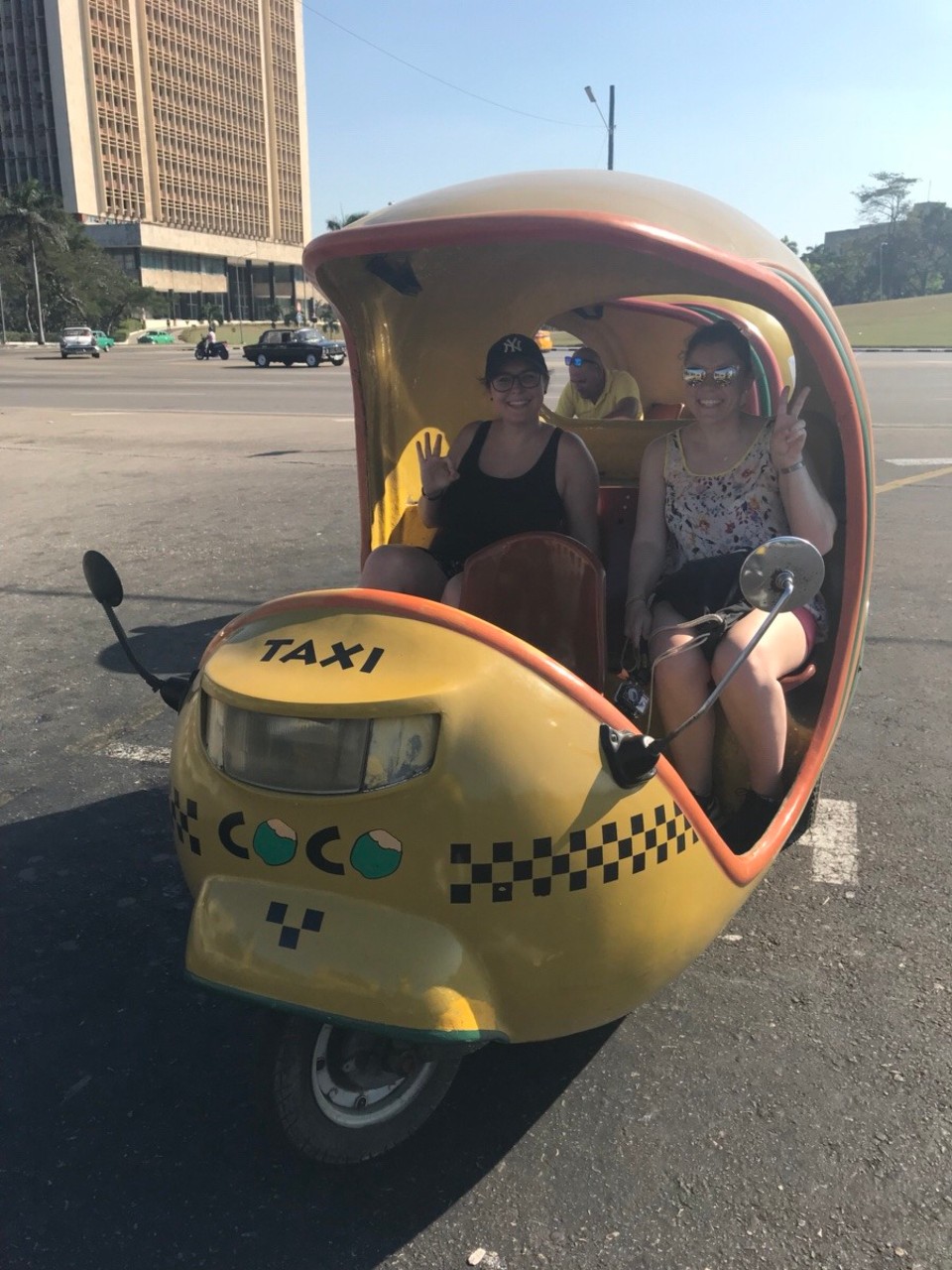 Kuba - Havanna - Coco-Taxi 😂 eine rasante Fahrt! 
