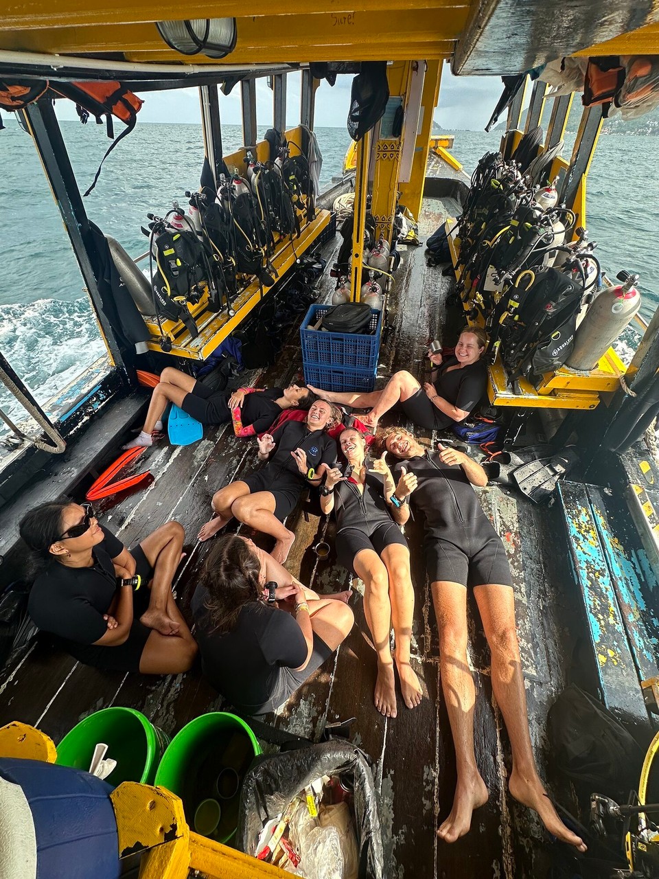 Thailand - Ko Pha-ngan - Everyone else in my group and another few got sea sick as it was choppy. They was alll actually sick so I was mum making sure they’re ok ahahah 