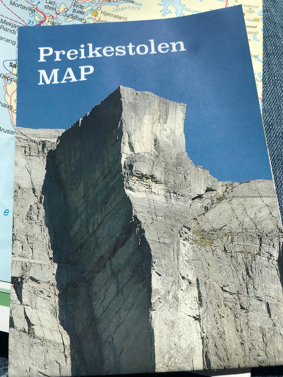 Norwegen - Jørpeland - Damit man ihn auch mal von unten sieht 