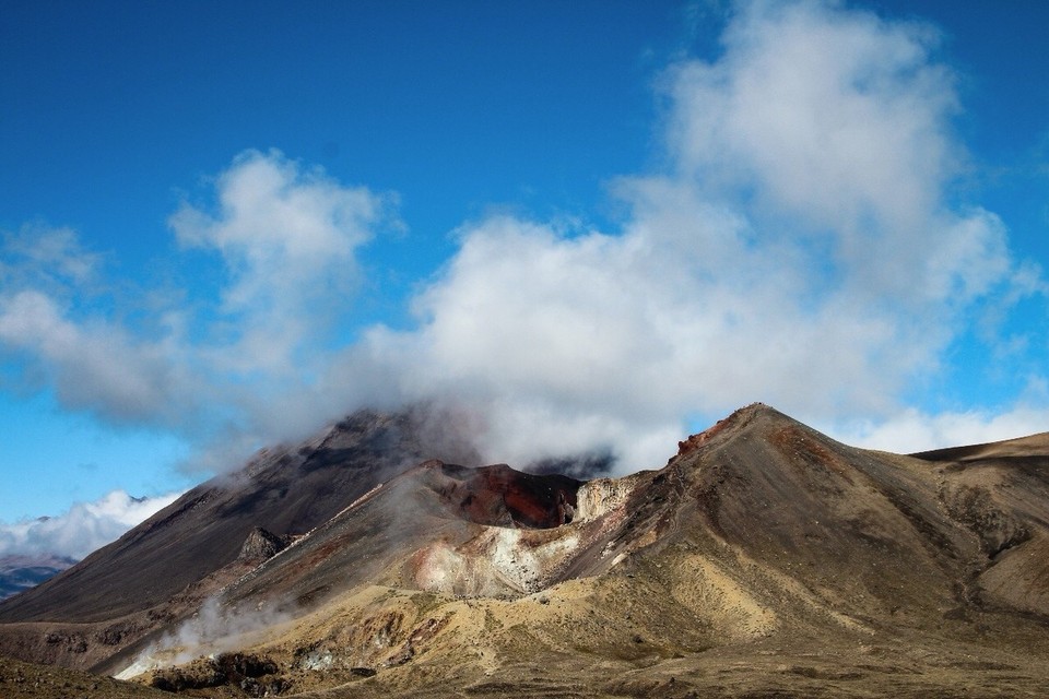 Neuseeland -  - Letzter Blick auf das Becken rund um den Tongariro und den Ngauruhoe