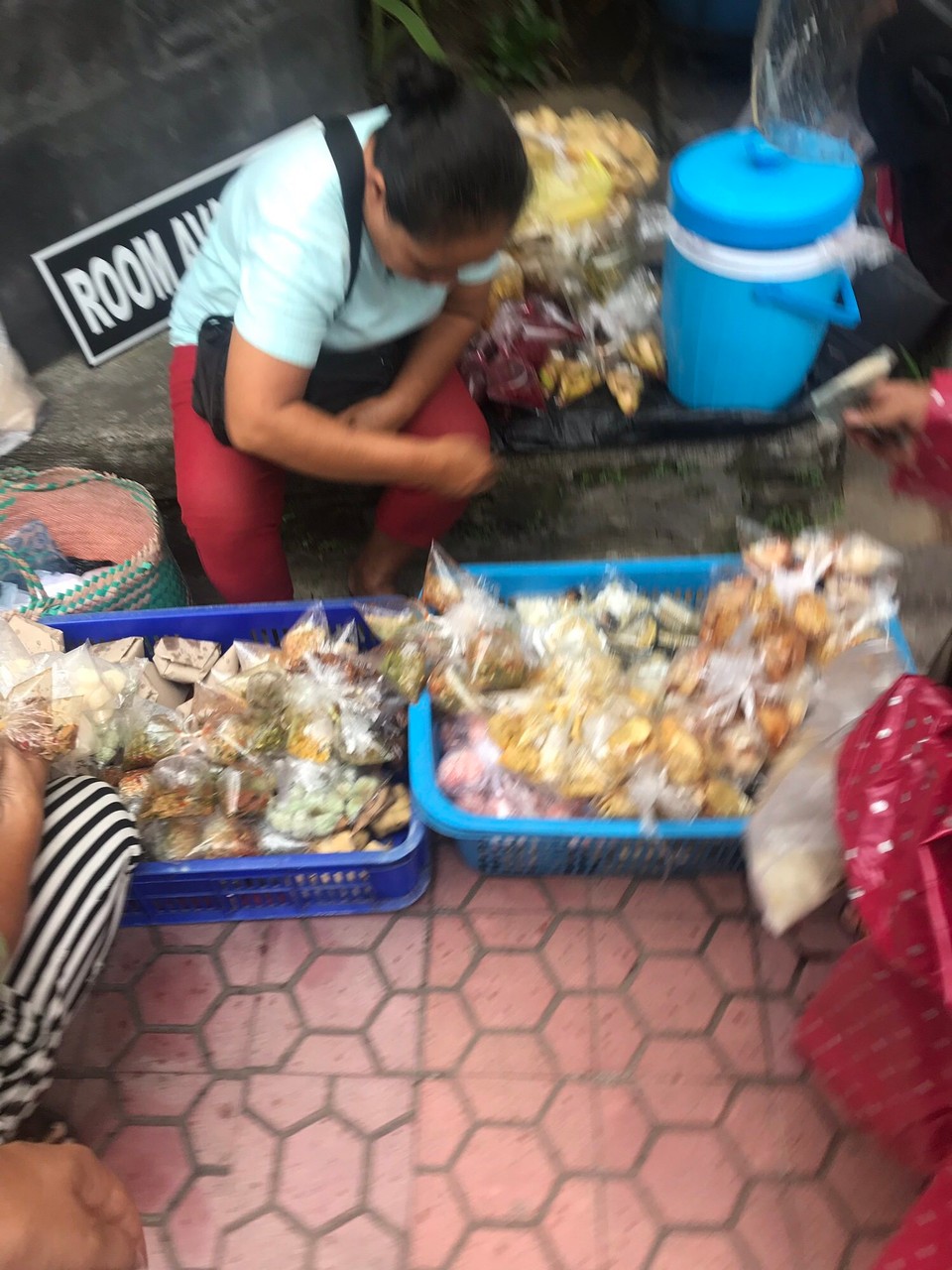 Indonesia - Denpasar - tana sara everywhere