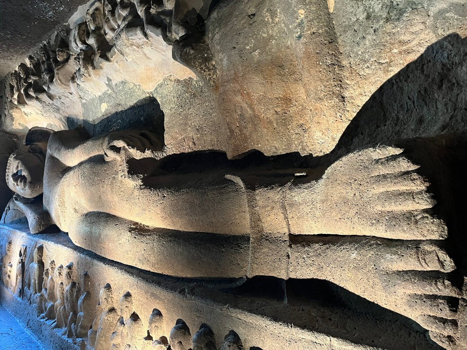 Indien - Ajanta - Liegender Buddha