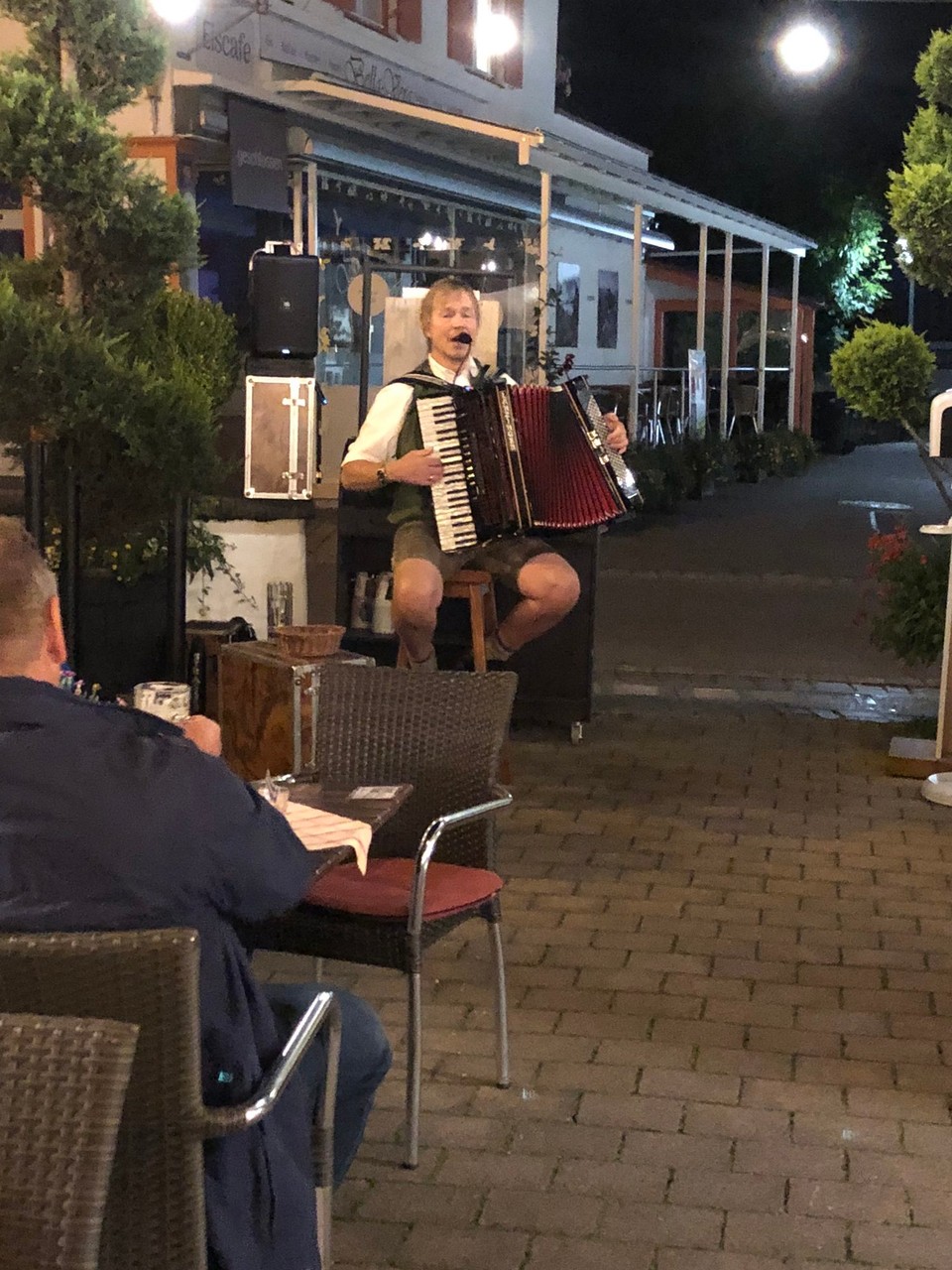 Deutschland - Oberstdorf - Im Biergarten