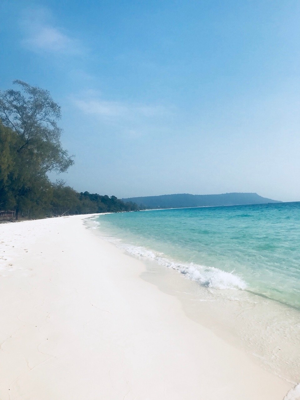 Kambodscha -  - nach einer kurzen Pause, machten wir uns am wunderschönen Strand entlang auf den Weg zurück zu unserem Resort... 
