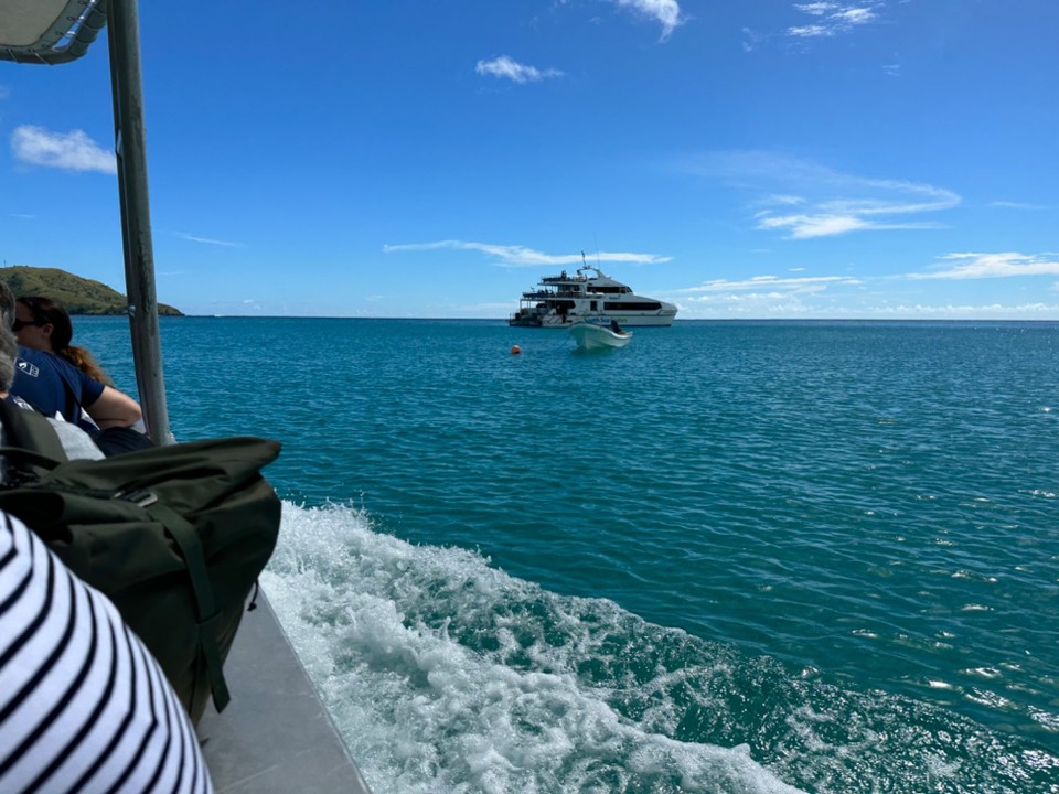 Fidschi - Blue Lagoon Beach Resort - … wir kommen 