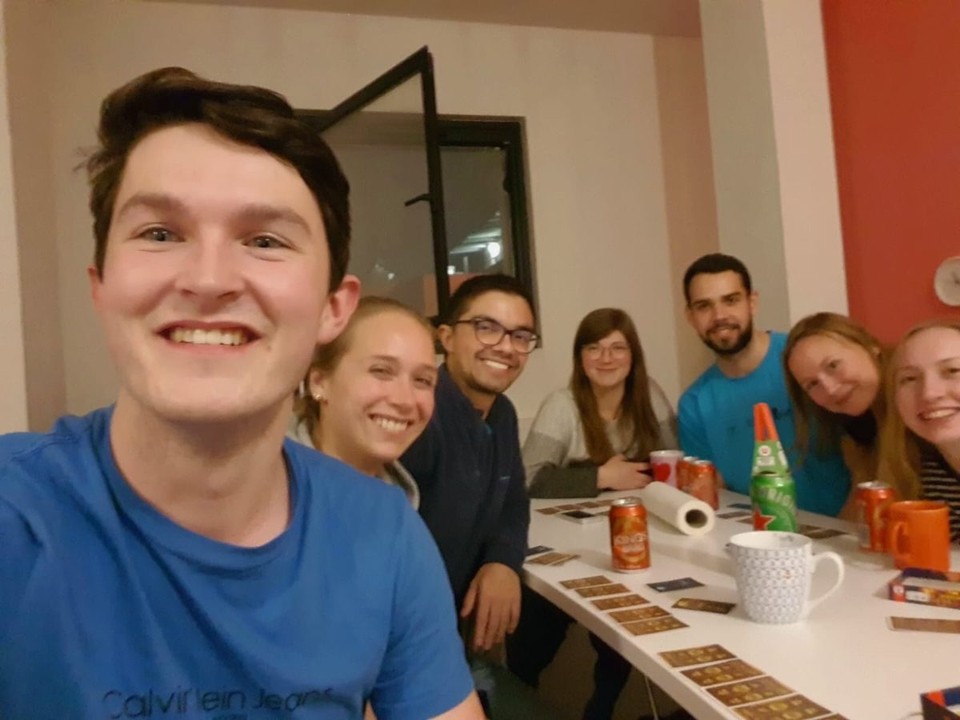 Frankreich - Grenoble - Wir mit unserem Heineken-Weihnachtsbaum