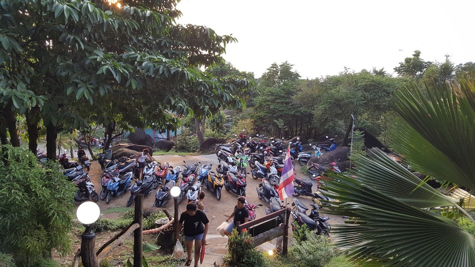 Thailand - Ko Pha-ngan - Ja wo wollen denn die alle hin......