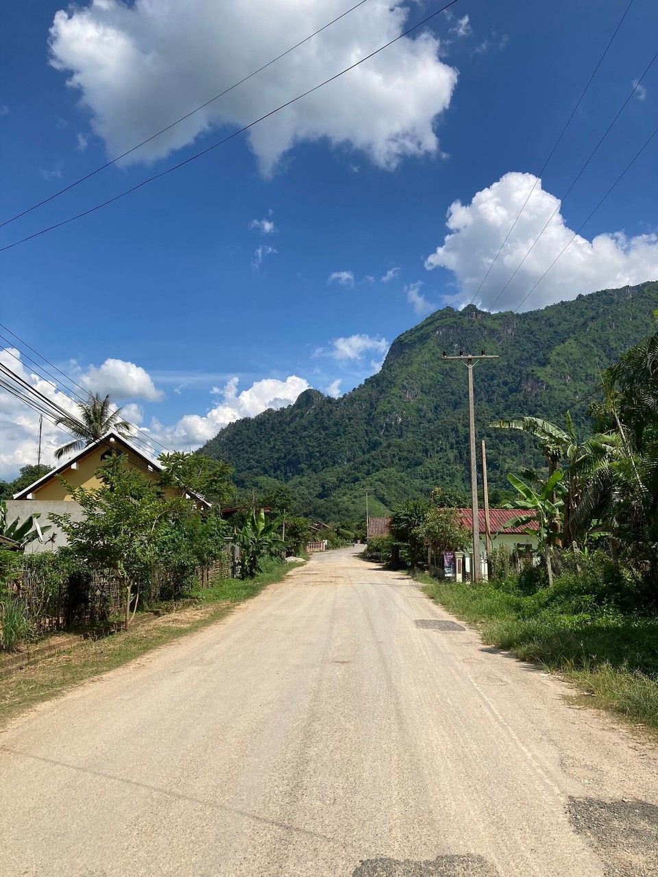 Laos - Ngoi - 