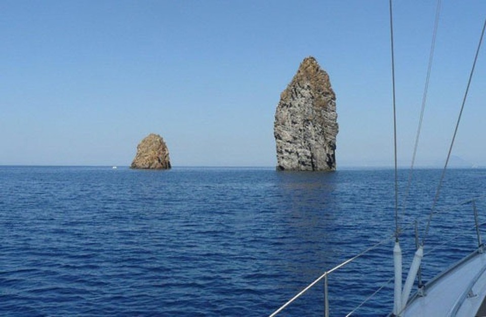 Turkey - Bosphorus - The Clashing Rocks pic that I grammed!!