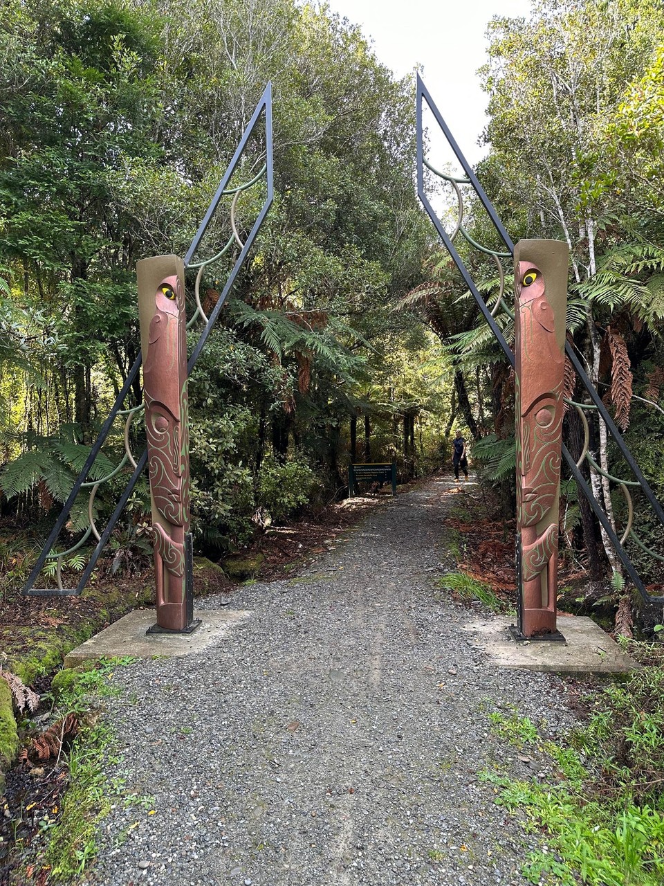 Neuseeland - Pancake Rocks - Start des Paparoa Bike Tracks für uns zu viel Tage und zu teuer Bike hire pro Tag 120NZ$ 