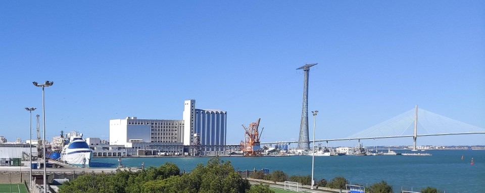 Spanien - Barbate - Kein Hafen ohne Jacht