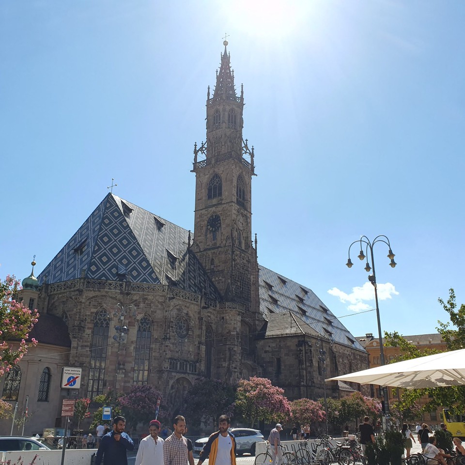 Italien - Bozen - Der Dom von Bozen..