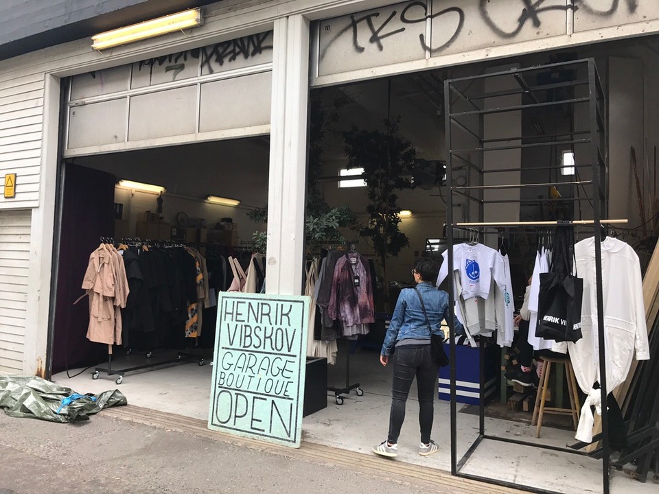 Dänemark - Kopenhagen - Ney Havn & Papirøn - Das Atelier des Modemachers Henrik Vibskov