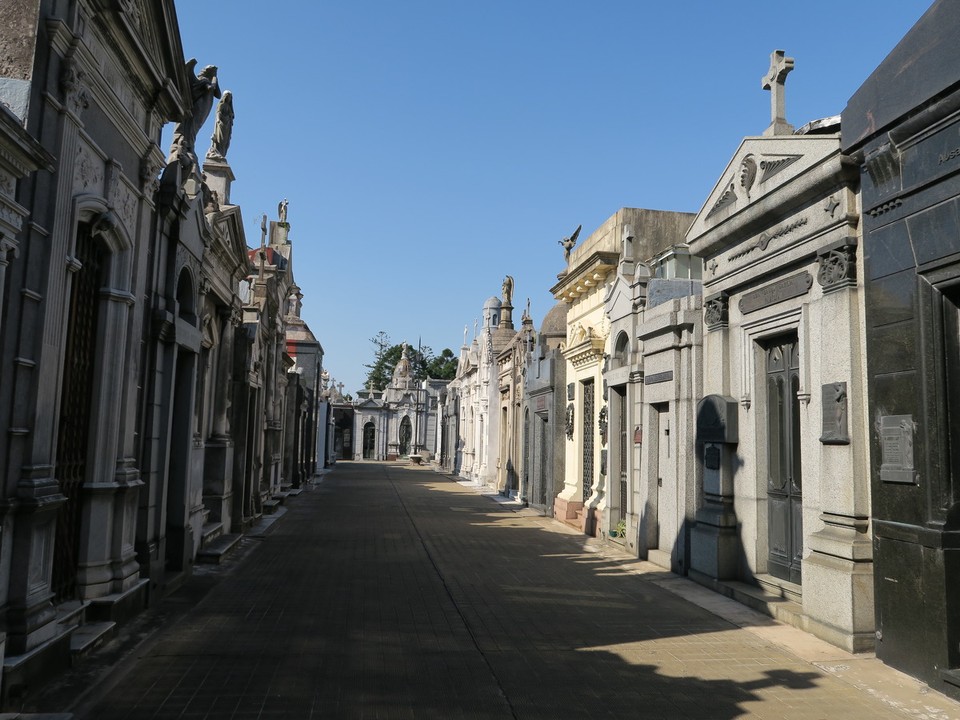 Argentina - Buenos Aires - Le cimetiere de la Recoleta ou est enterree Evita