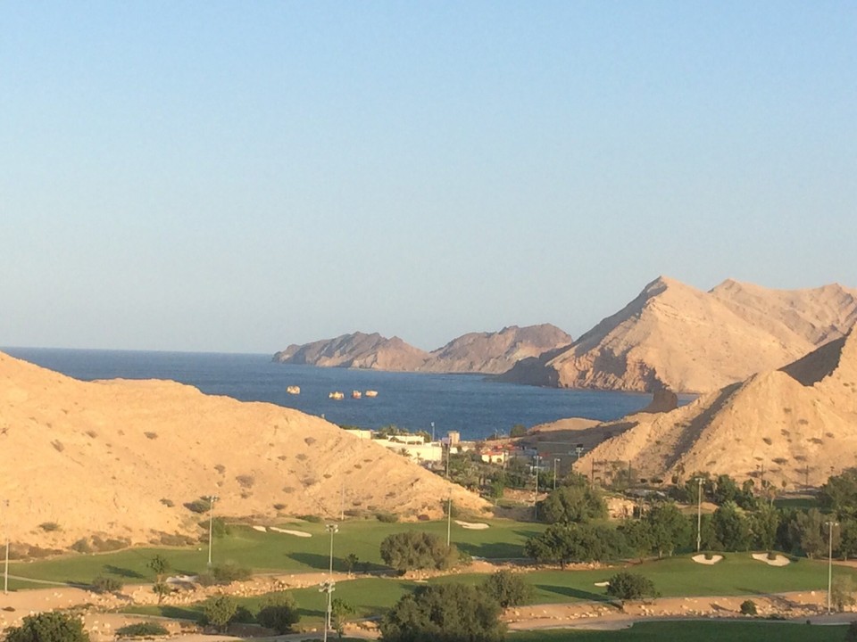 Oman - Maskat - Golfplatz für die ganz Reichen...
