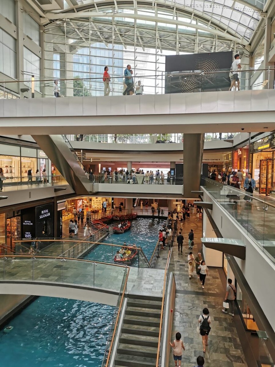 Singapur - Singapur - indoor Böötli, git nüt wos nit git