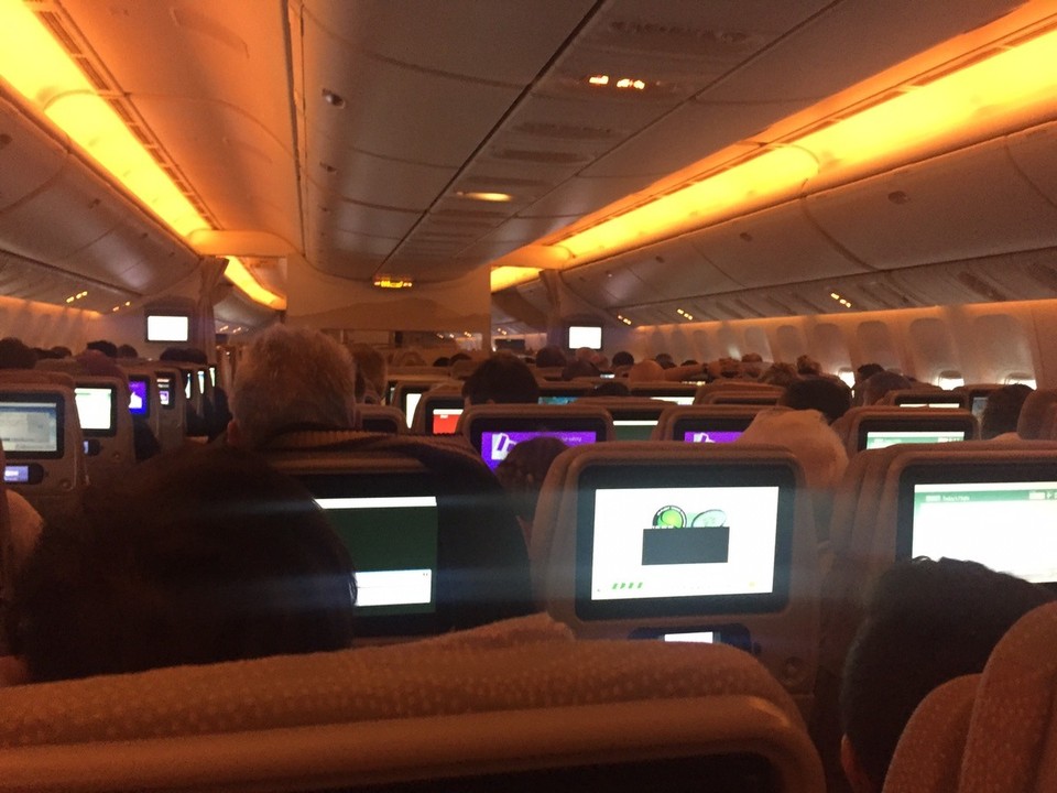  - Vereinigte Arabische Emirate, Dubai - Im Flugzeug nach Dubai ✈️