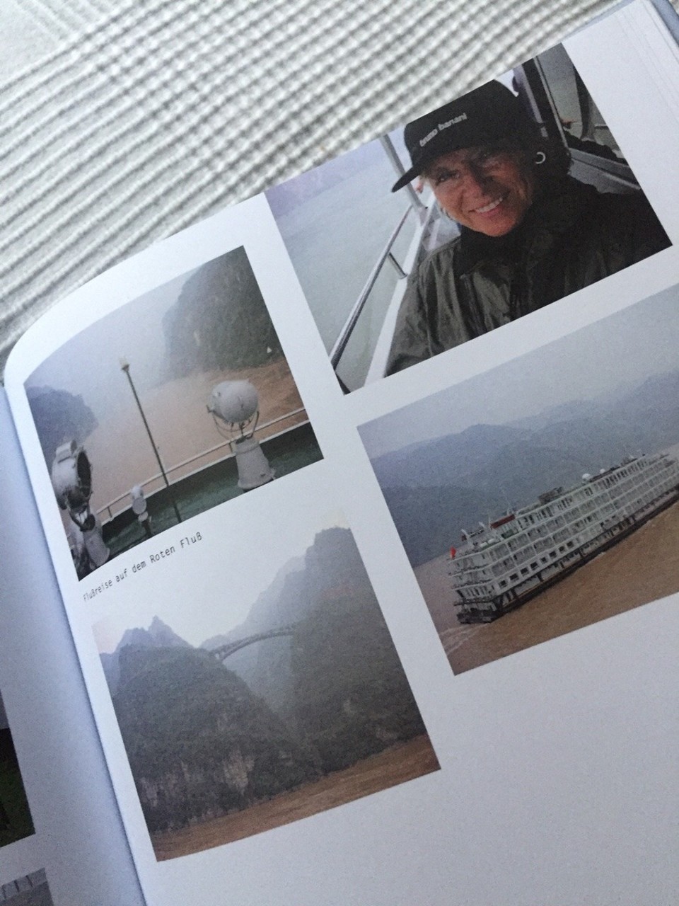 China - unbekannt - Me, also to be seen in my Tripbook,  on paper and beautiful colors