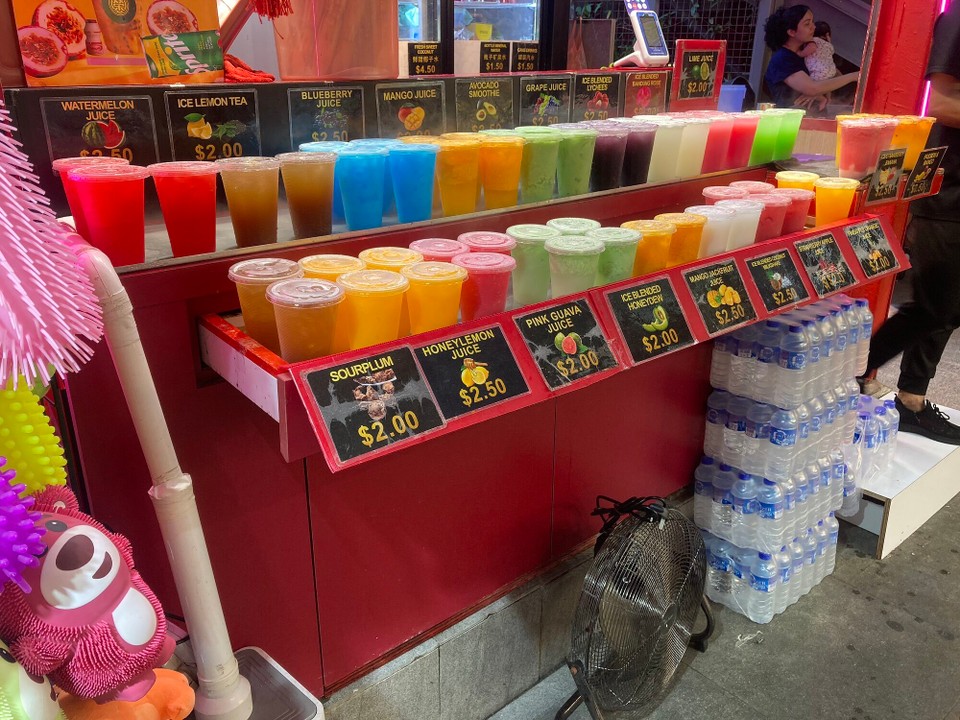 Singapur - Singapur - Viele, viele bunte Säfte 🤪