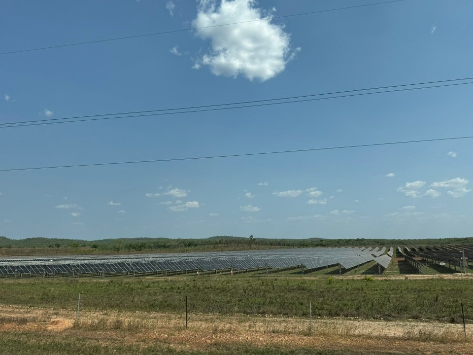 Australien - Litchfield Park - Batchelor Solar Farm uf 22.5 Hektara