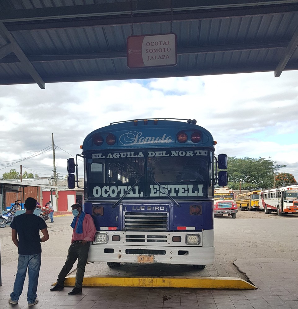 Nicaragua - El Tránsito - Un autobus tipico de Nicaragua