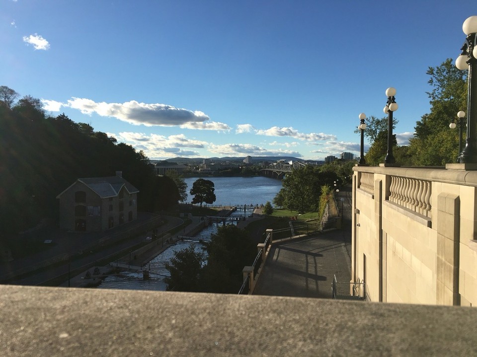 Kanada - Ottawa - Der Rideau Kanal - ziemlicher Fuchs, dieser John By 