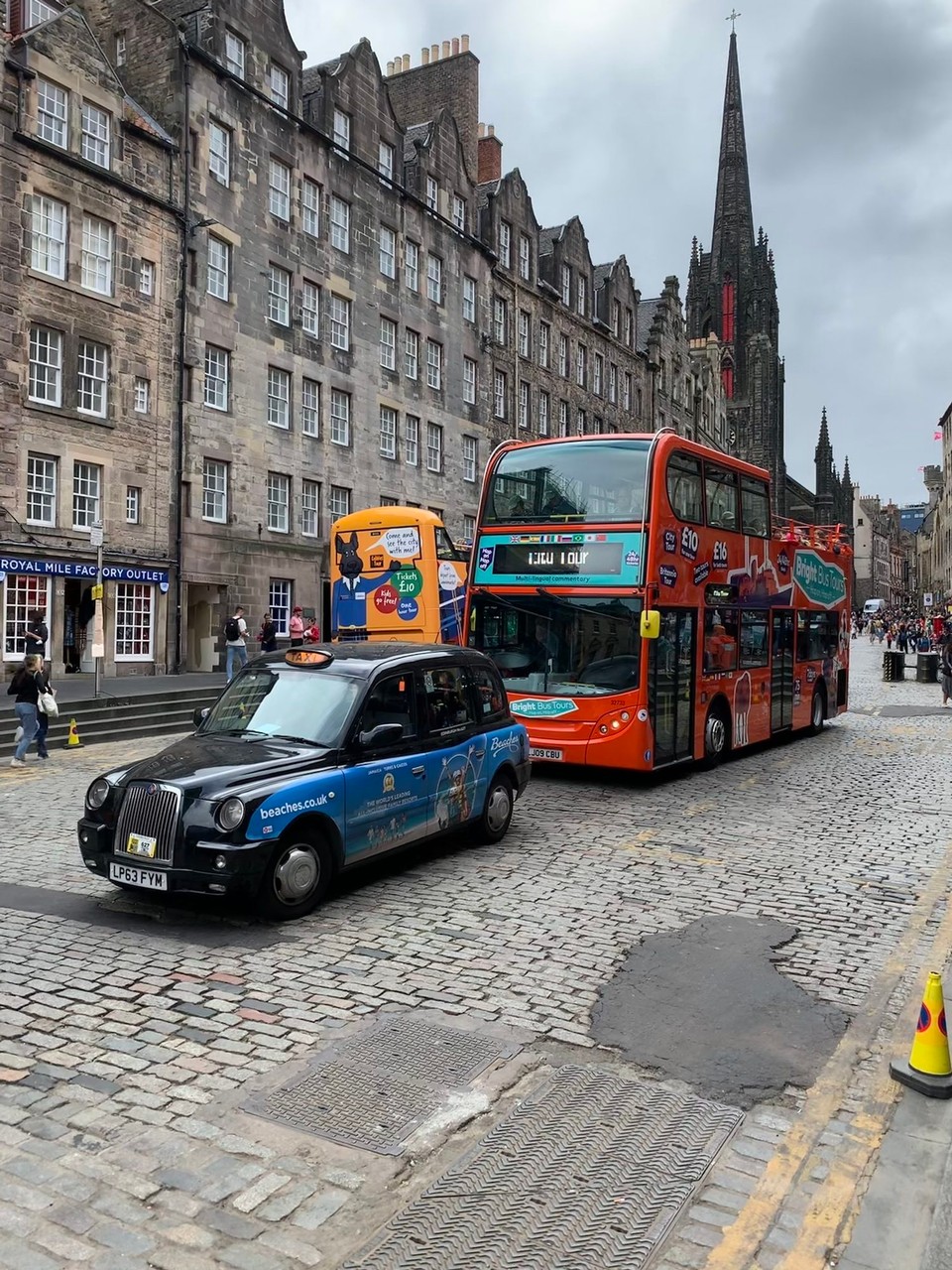 Vereinigtes Königreich - Kinross - Taxi u Böss