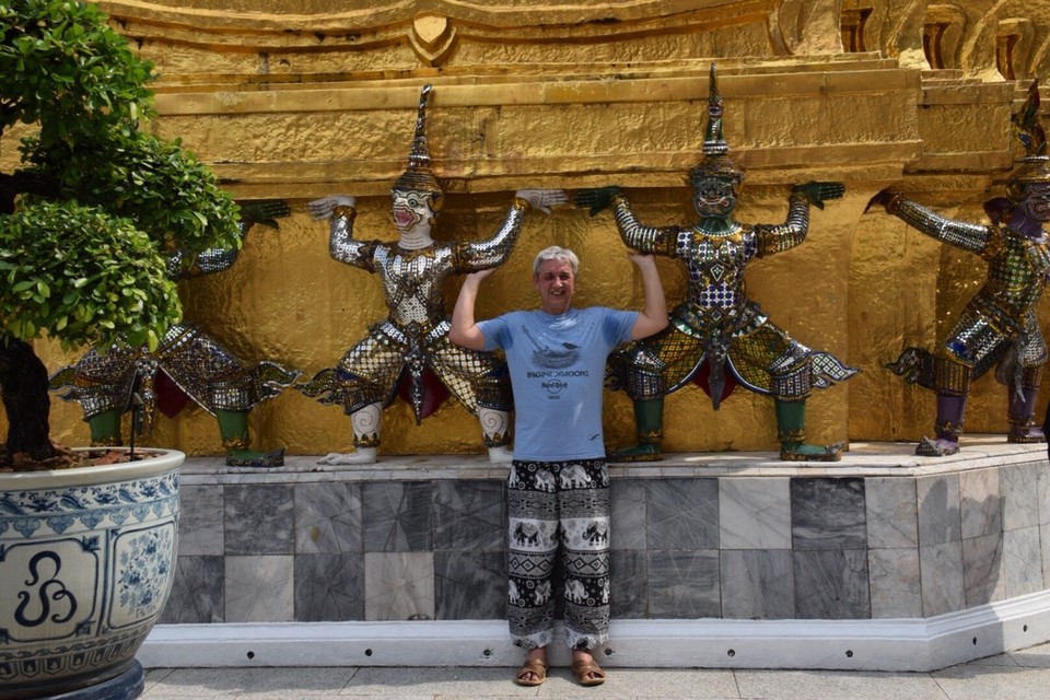 Thailand - Bangkok - Die Stütze der Gesellschaft 