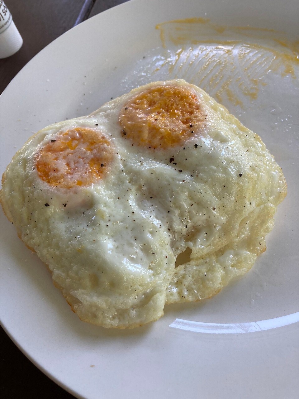 Vietnam - Hà Giang - Ohne Sam frühstücken 😕 naja wenigstens schaut mich mein Essen an 😂