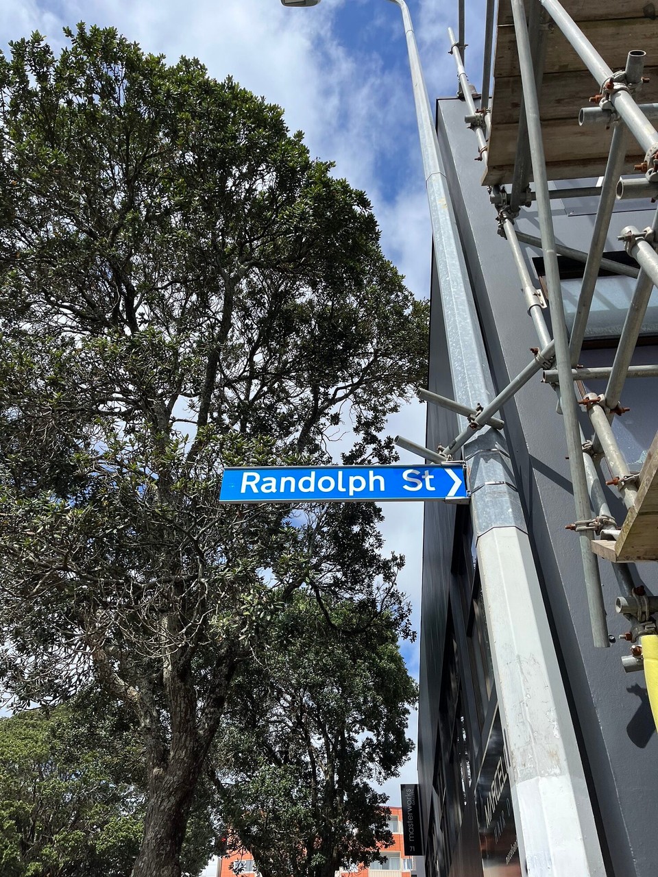 Neuseeland - Urenui - Teilweise erinnert mich Neuseeland echt sehr extrem an Markus. Die Namen hier sind teilweise echte Frechheiten