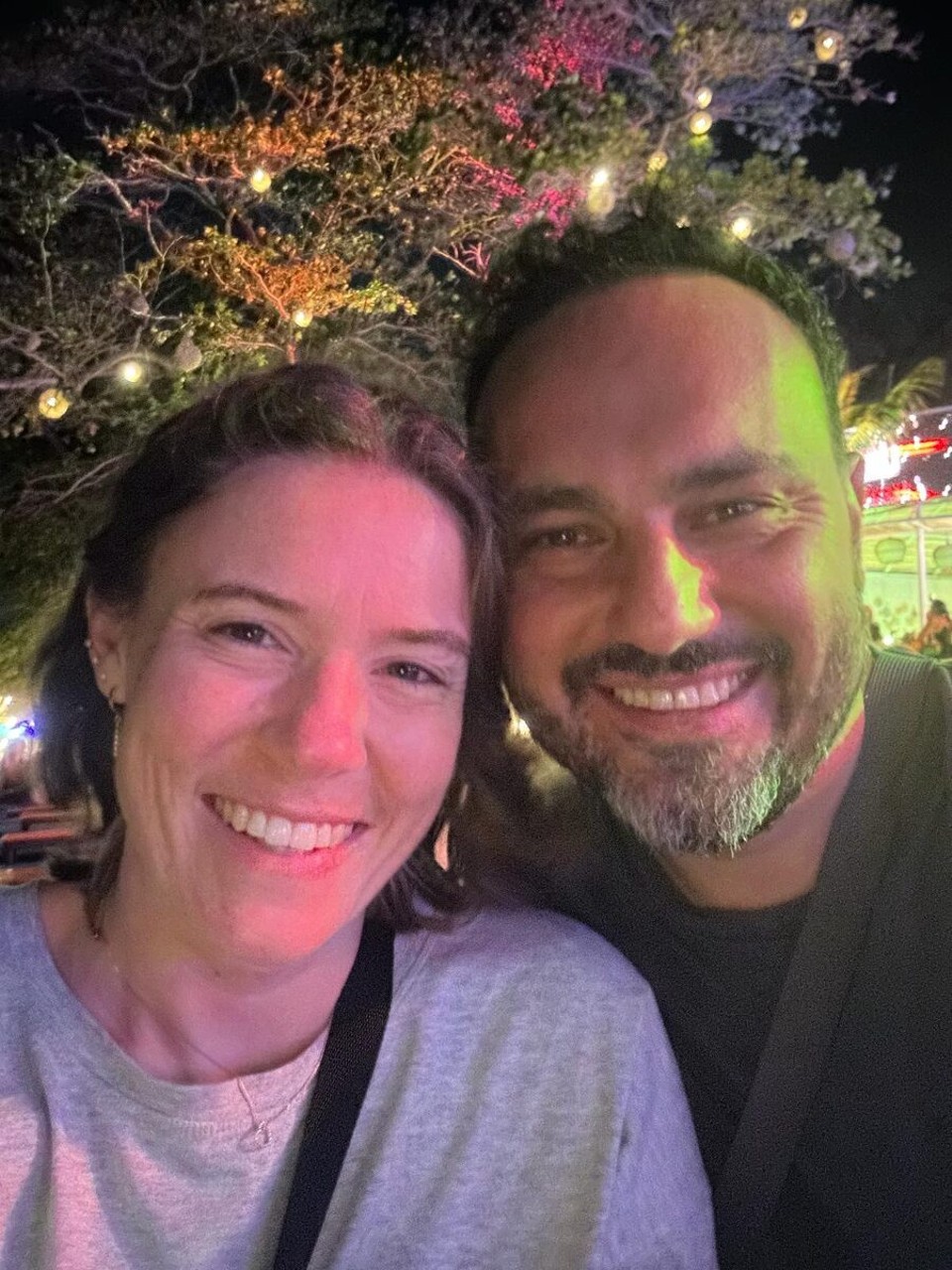 Thailand - Koh Samui - Heute Abend ging unser Aufenthalt in Koh Samui zu Ende. Morgen gegen Mittag geht es dann weiter zu unserem nächsten und letzten Stop. Also bis dann und liebe Grüße, Milena und Ehsan