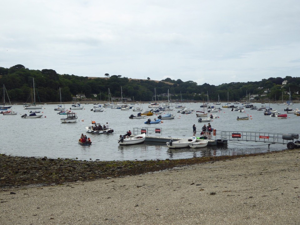 United Kingdom - Falmouth - In Helford Passage Cove, the ferry has a movable pontoon so can be used at all states of the tide.