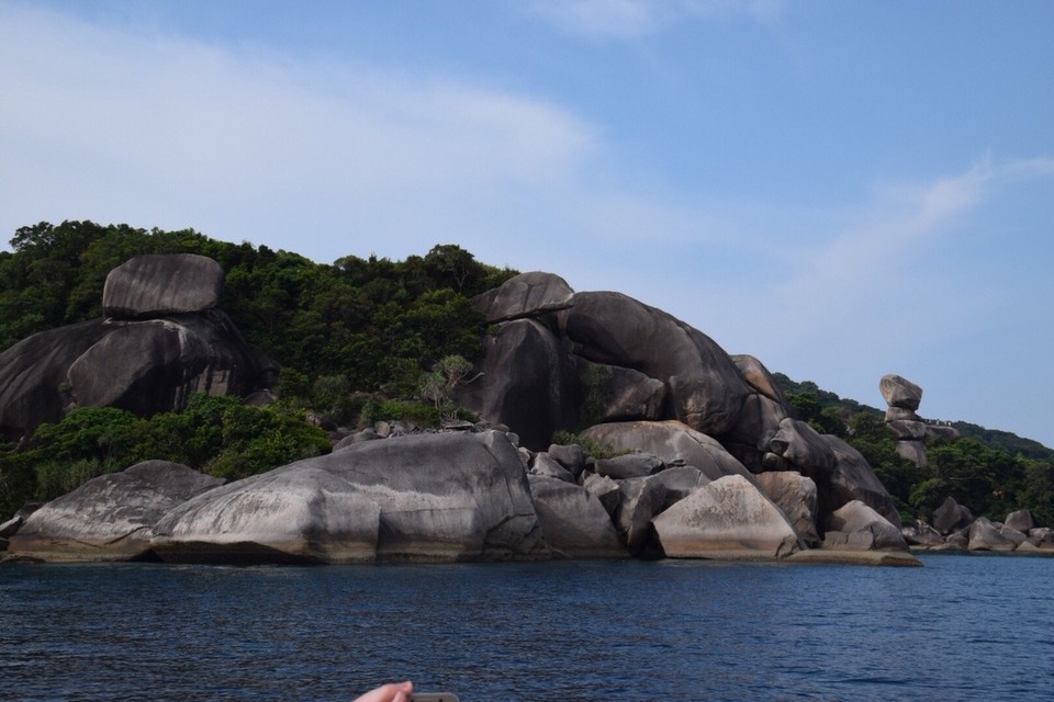Thailand - Amphoe Thai Mueang - Heute ging es mal wieder mit dem Boot auf Reise, wir hatten so viel von diesen Inseln gelesen und waren sehr gespannt.