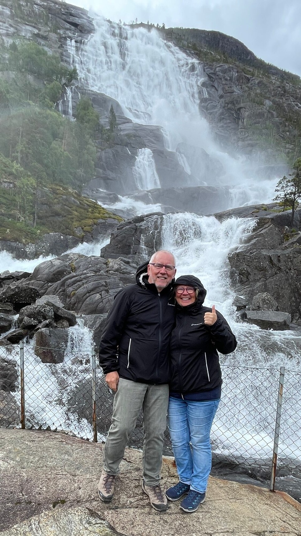 Norwegen - Eidfjord - Am Langfoss