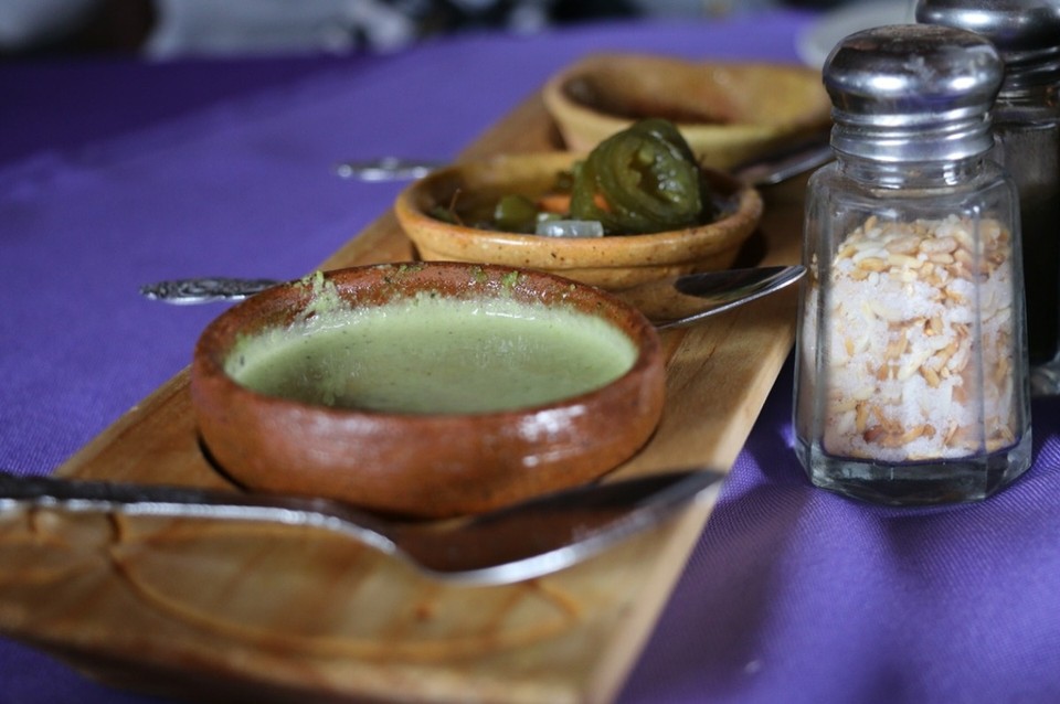 Guatemala - Chichicastenango - Darf bei keinem Essen fehlen: Chilliiii! 
