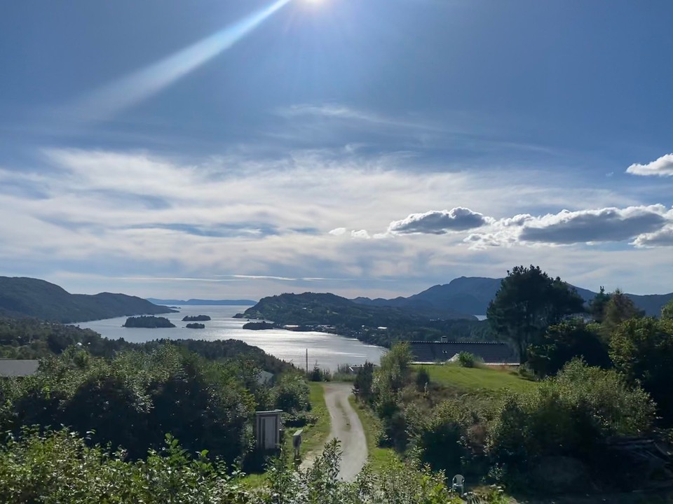 Norwegen - Eikelandsosen - 