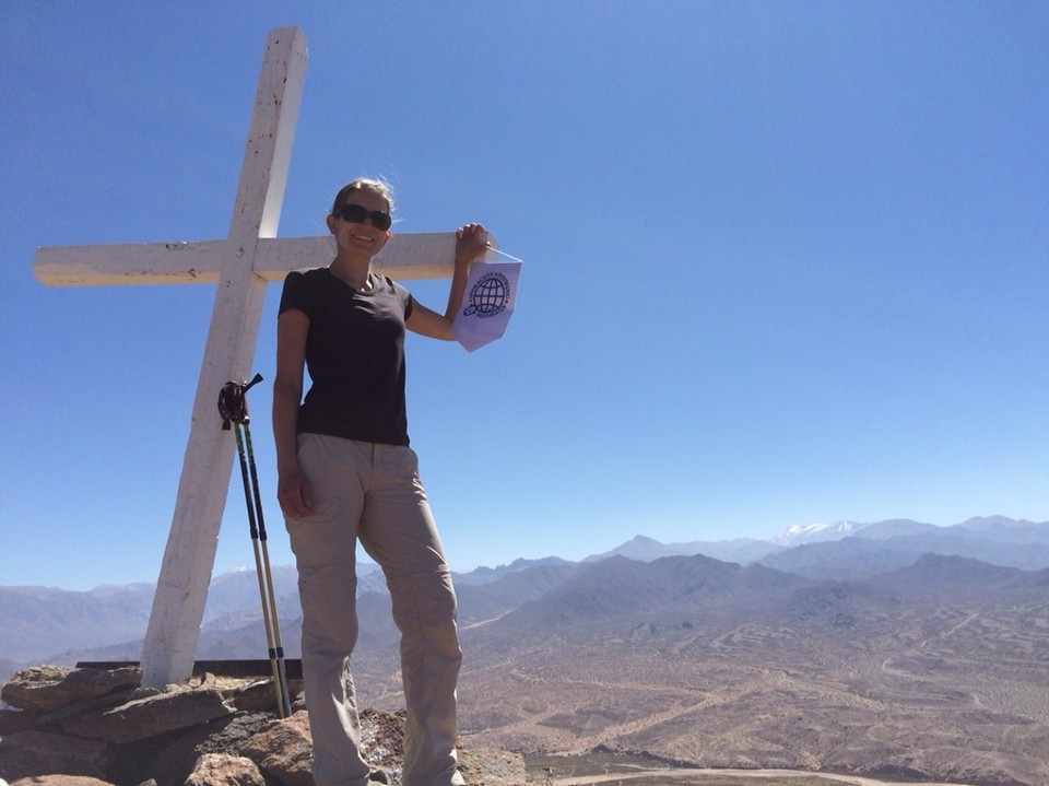 Argentinien - Molinos - Wanderung auf den Hausberg - wandern ist hier unbekannt. Die wanderstöcke werden angestarrt (wenn uns mal ein Mensch begegnet, auf der Wanderung: kein einziger)