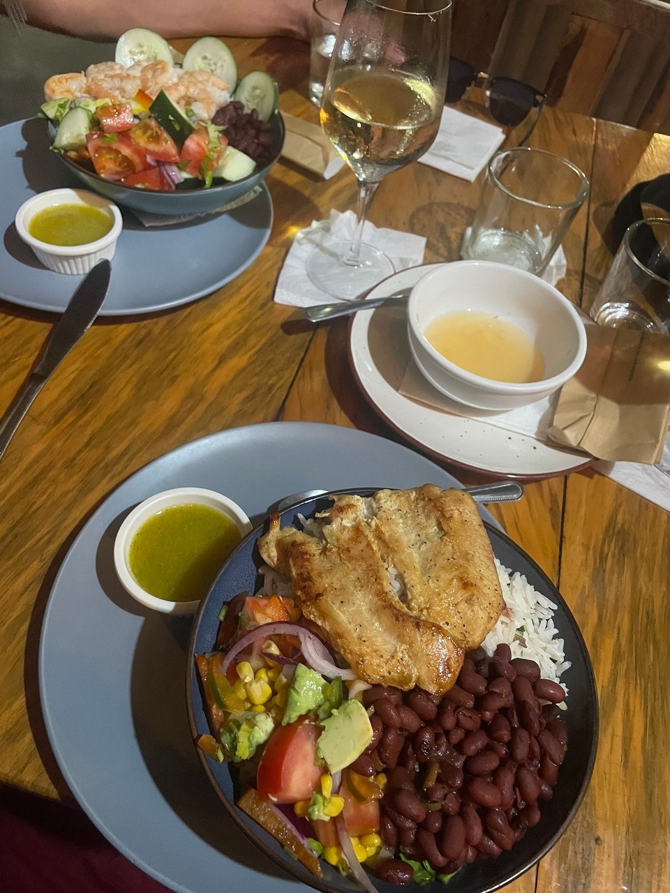 Costa Rica - Osa - … und eine Bowl 🥣 

Bereit für das nächste Abendteuer 🔜 Corcovado Nationalpark 