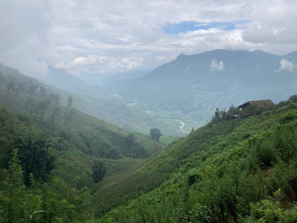 Vietnam - Sa Pa - Beim runterlaufen kommt die Sonne raus 😊