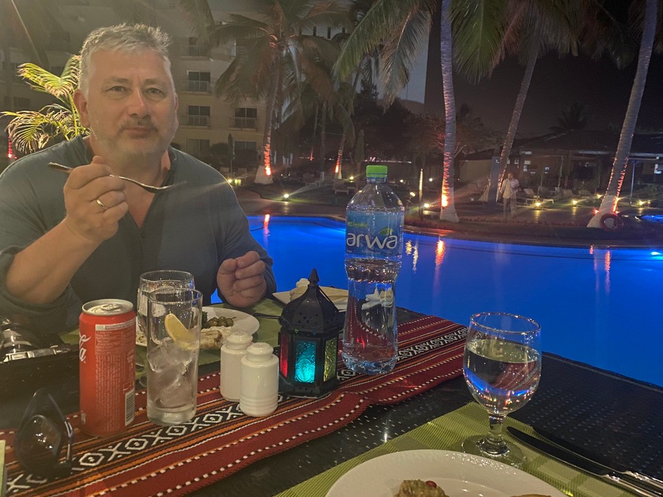 Oman -  - Abendessen im Hotel
