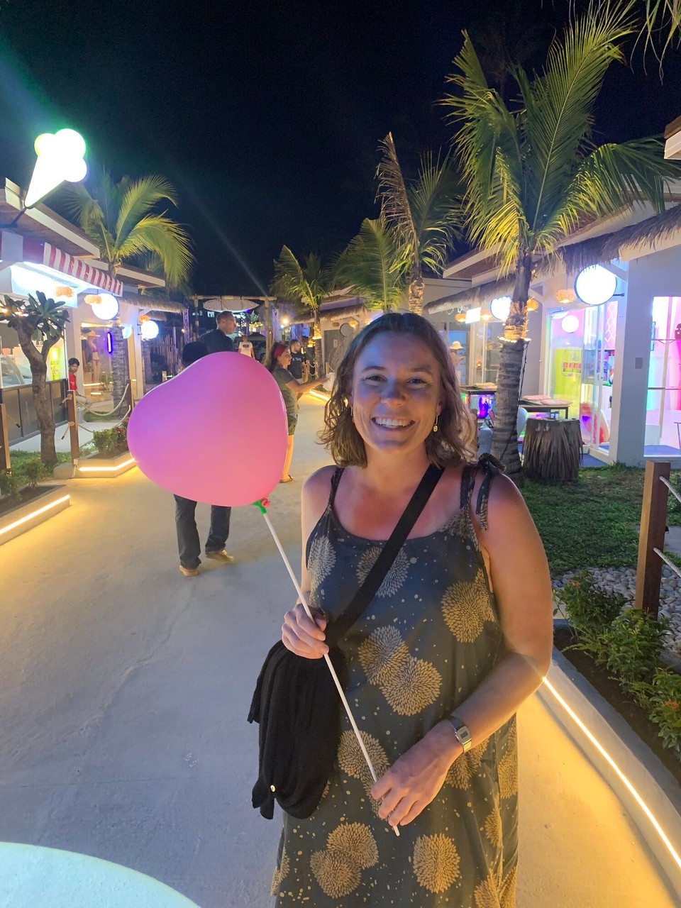 Thailand - Koh Samui - Jemand hat bei einem Spiel für Milena diesen Luftballon gewonnen. Wer war das? Ratet mal mit 
